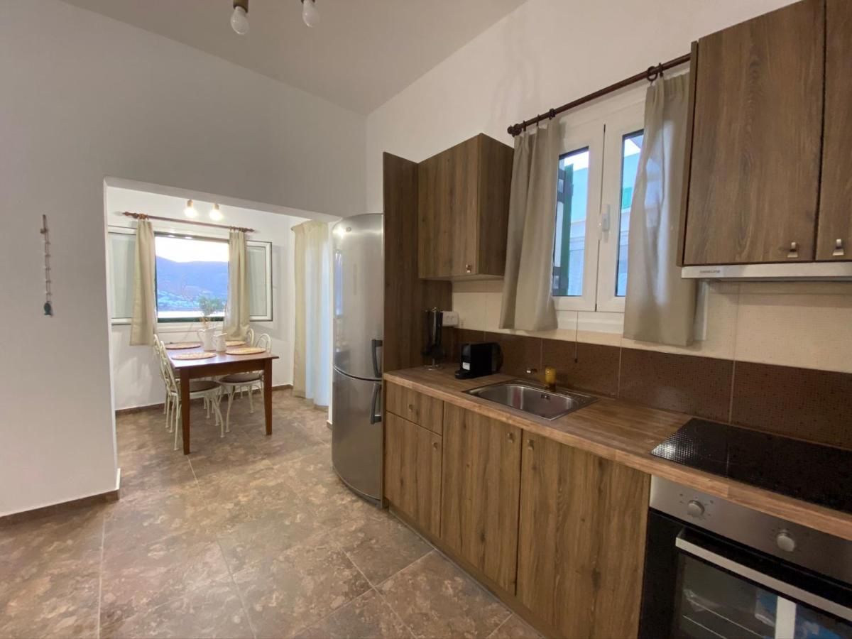 Astrio Suites Livadi  외부 사진